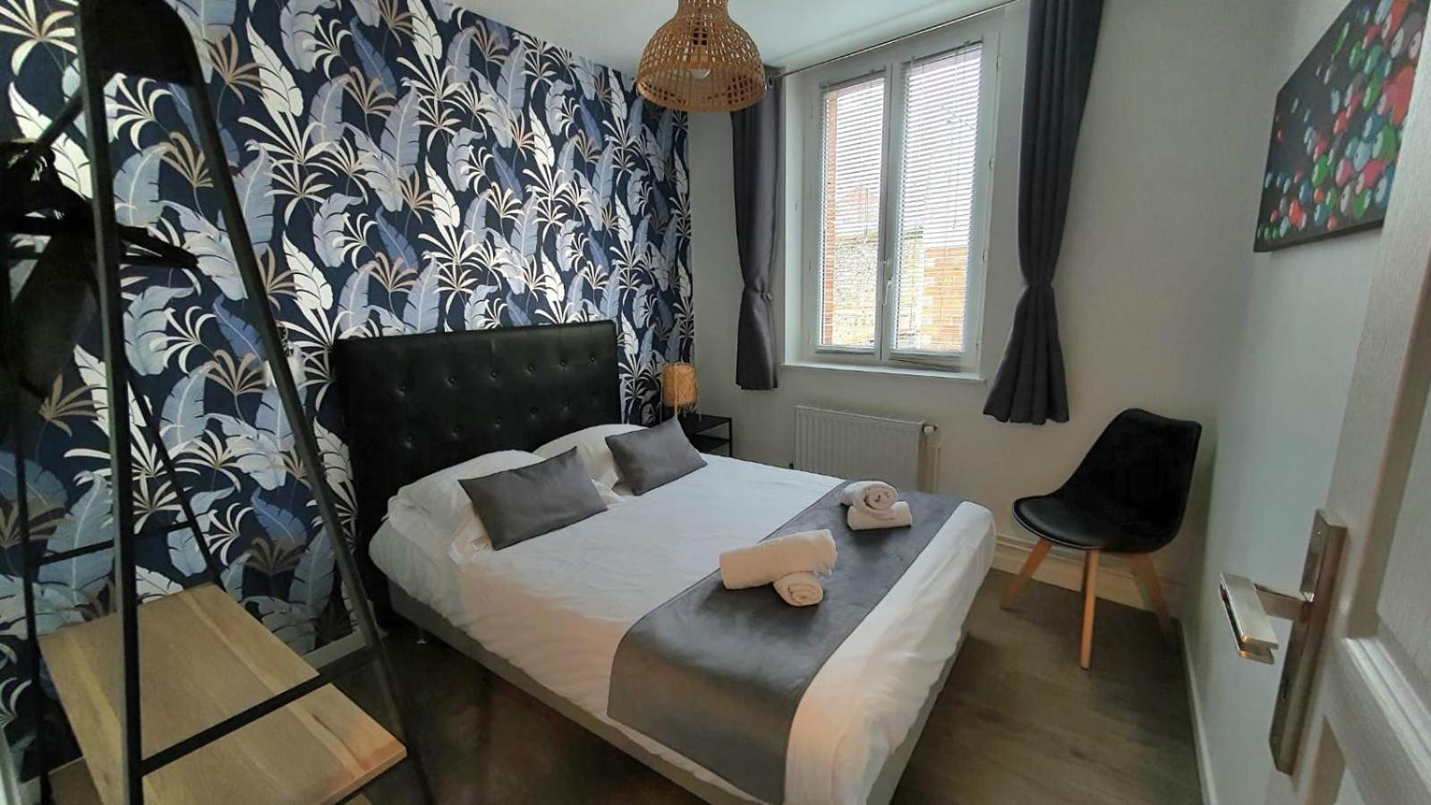 A Babord Vue Port Et Linge Inclus